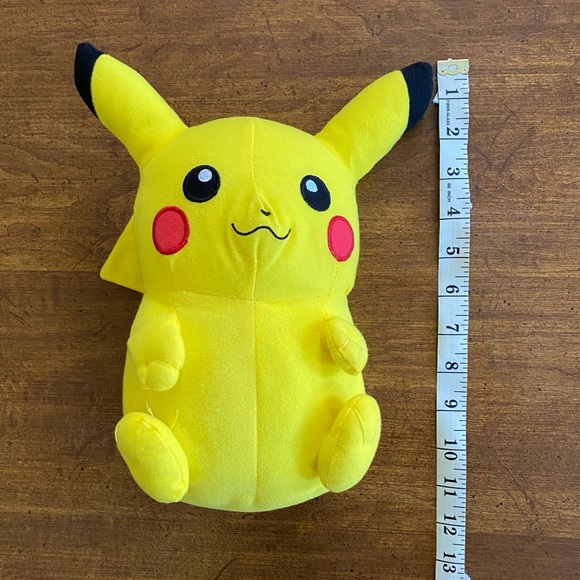 Pokémon Pikachu Plush Stuffed Animal - Picture 4 of 6